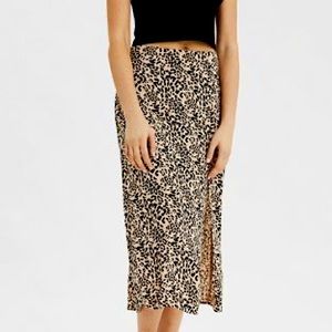 NWOT American Eagle Leopard High-Waisted Slit Midi Skirt